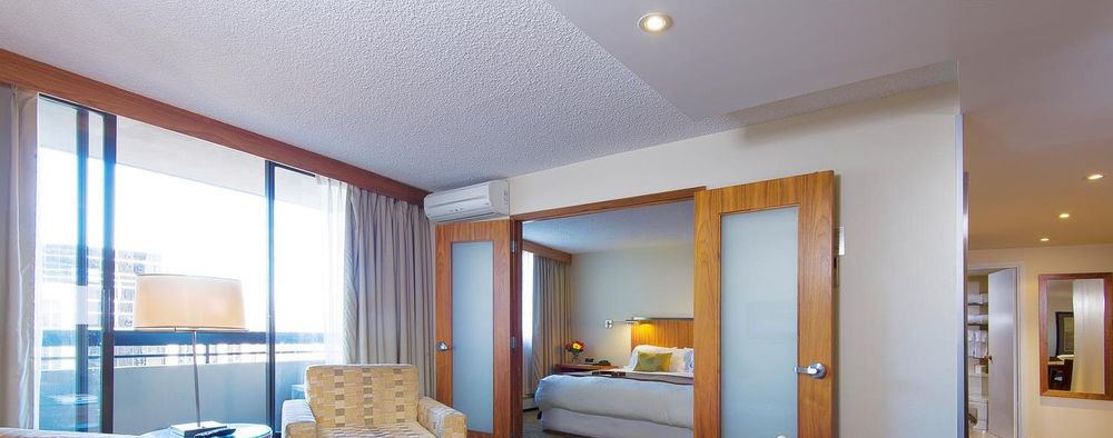 International Hotel YYC Kültér fotó