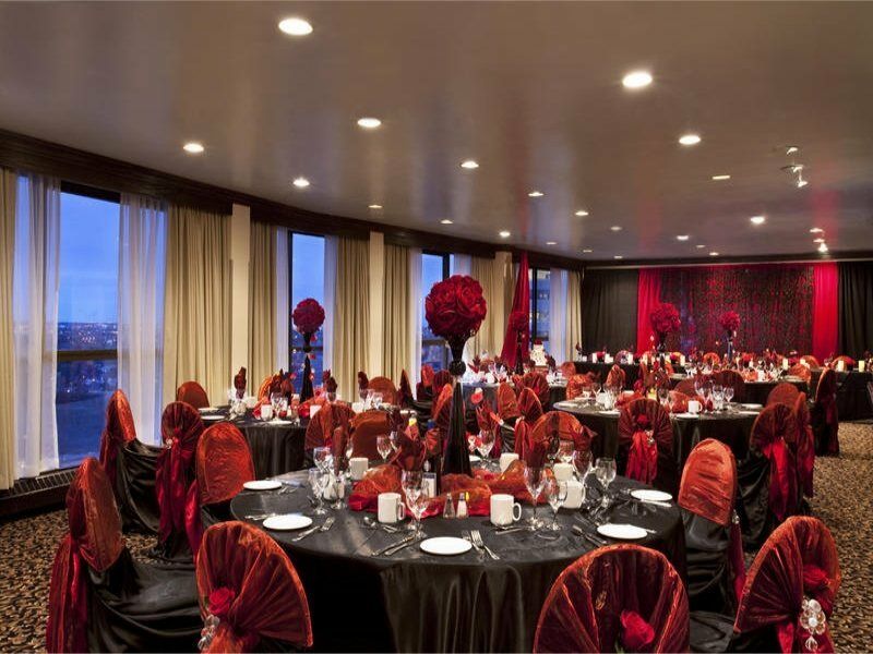 International Hotel YYC Kültér fotó